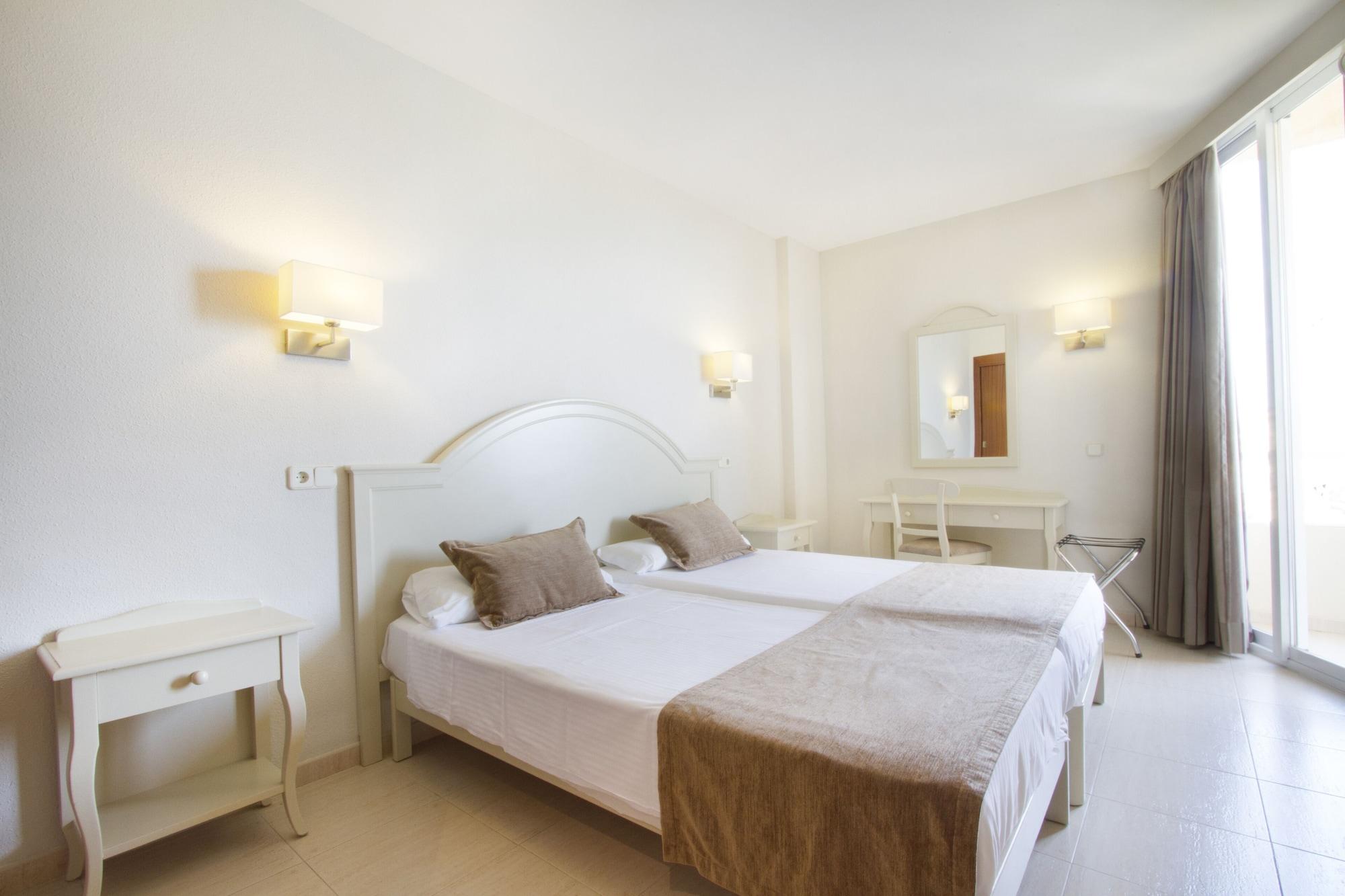 Garbi Hotel 4*
