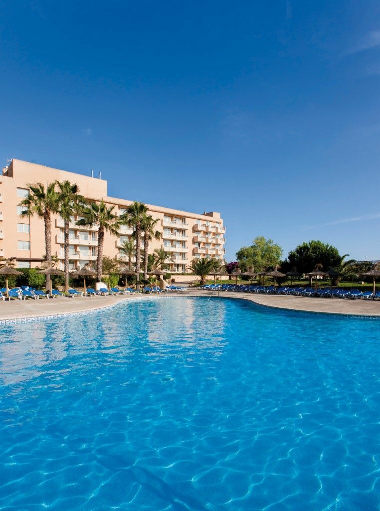 Hotel Garbi 4*