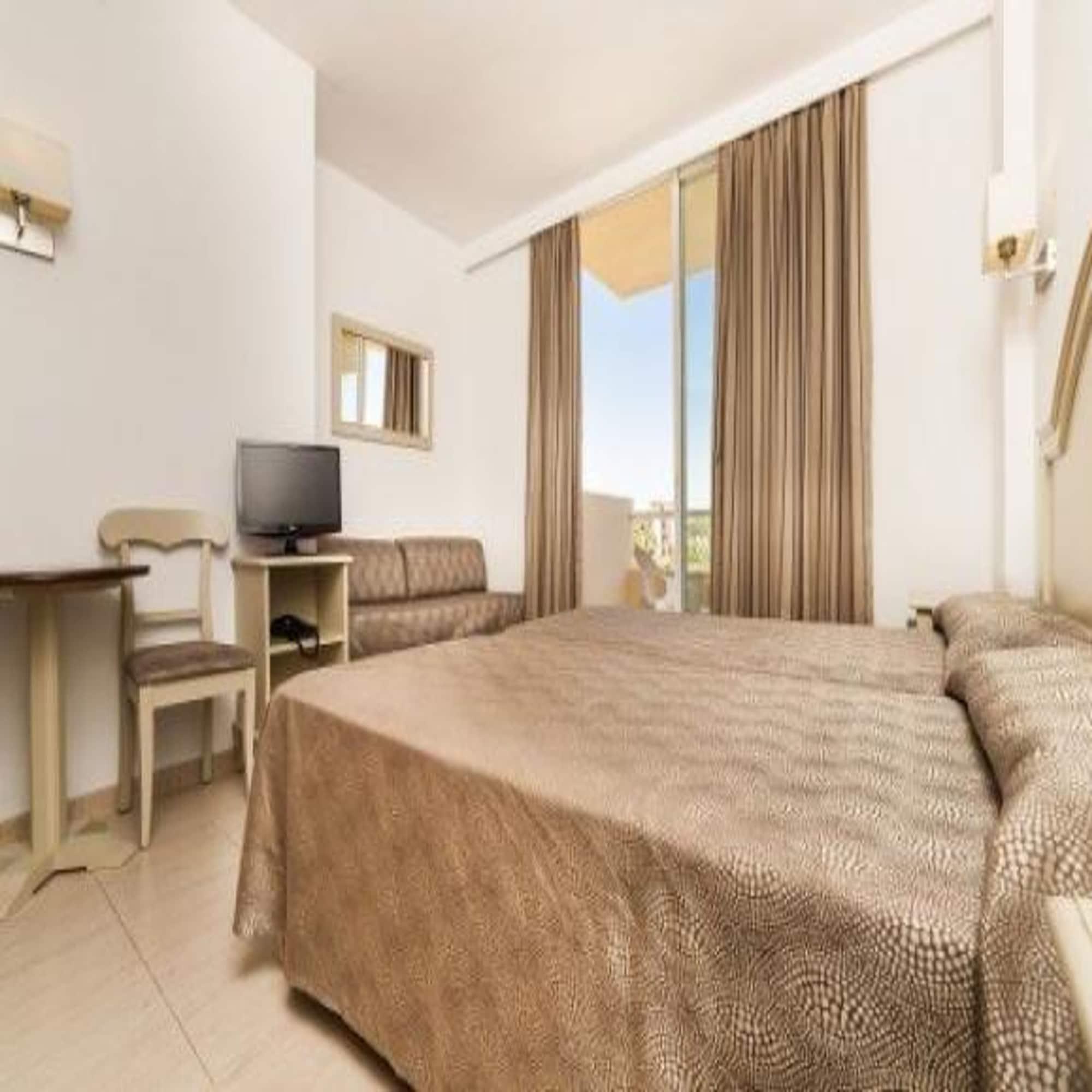 Bakour Garbi Hotel 4*